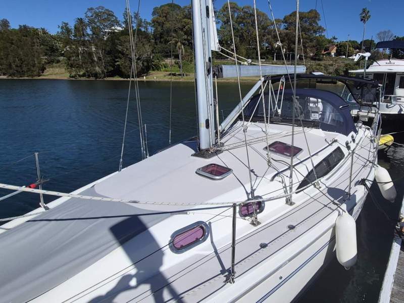 Catalina 375