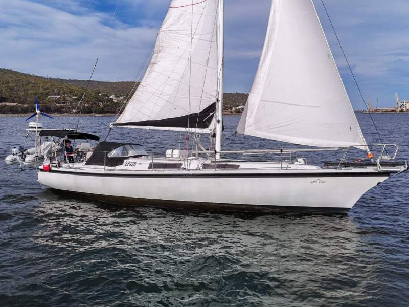 Khan Walker Bird Of The Islands 40 EXTENSIVELY UPGRADED, EXCELLENT CONDITION!