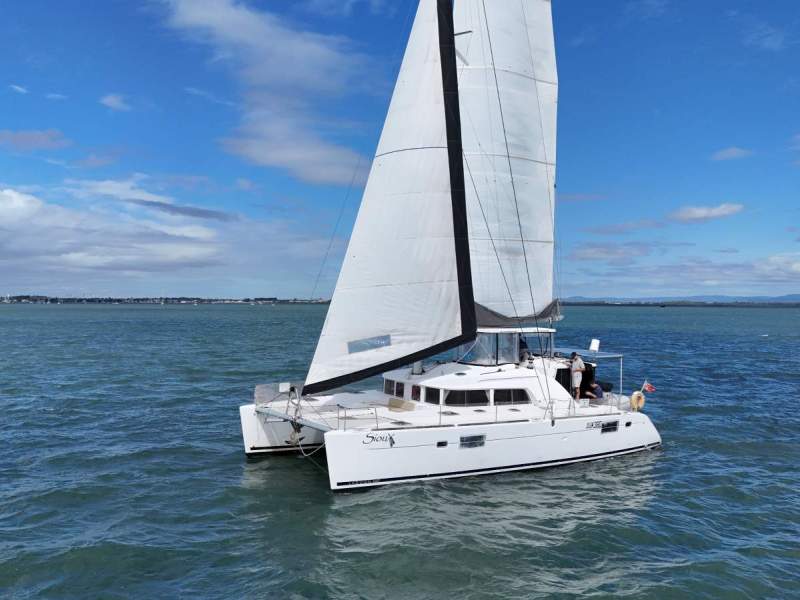 Lagoon 440