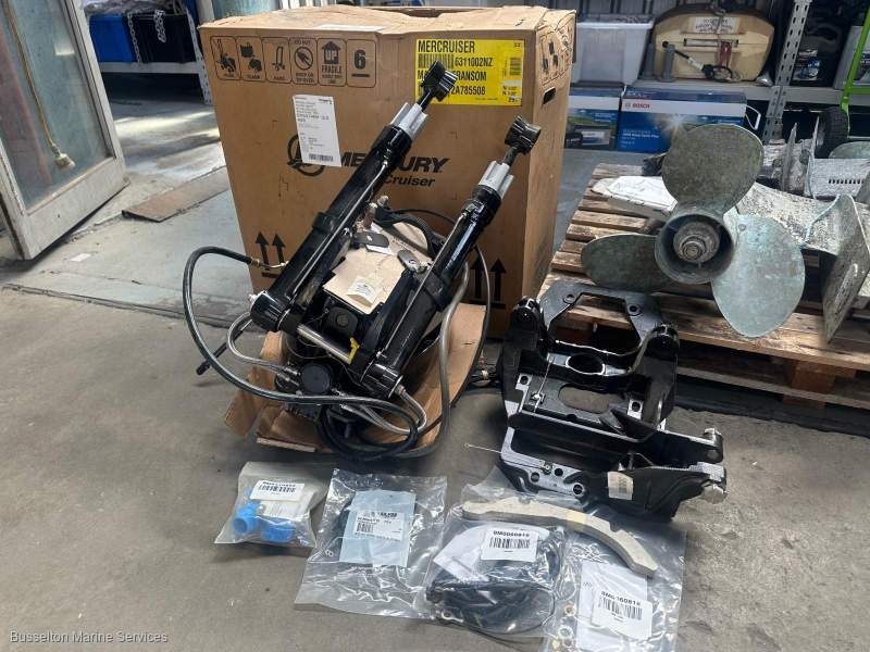 Mercruiser Magnum Transom Assembly